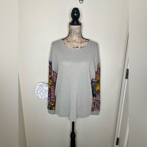 NTM: Umgee Waffle Knit Long Paisley Print Puff Sleeves High Low Hemline Sz Small